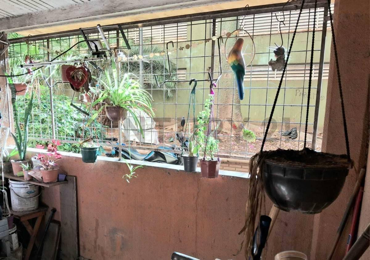 Foto de VENTA-PERMUTA-FLORES dpto 3 amb, patio. Lafuente 1520, imagen 5