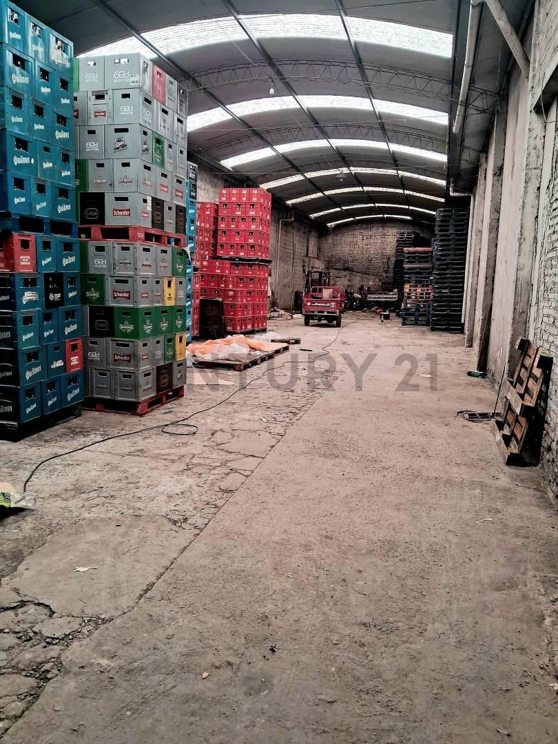 Foto de VENTA - Galpon en Flores - Lote propio, imagen 5