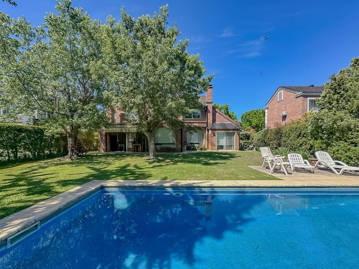 Foto de Impecable Casa 6 amb c/parque y pileta, imagen 1