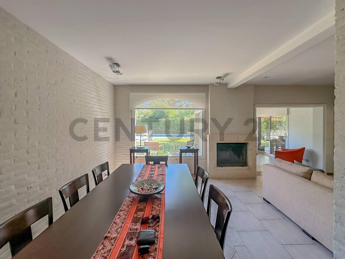 Foto de Impecable Casa 6 amb c/parque y pileta, imagen 4