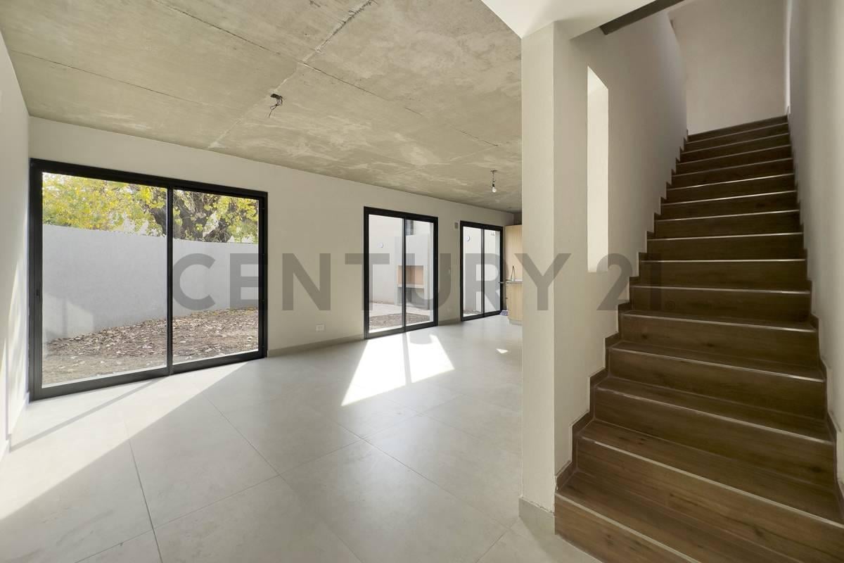 Foto de VENTA PH 4 AMB A ESTRENAR HAEDO, CON COCHERA Y JARDÍN. ENTREGA MAYO 2026, imagen 5