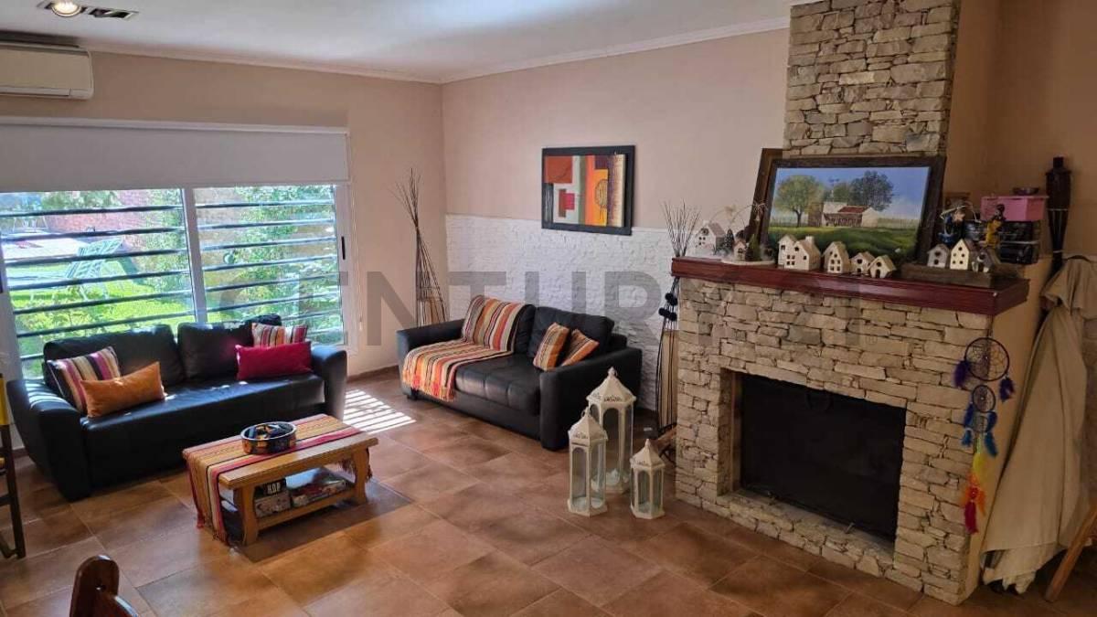 Foto de VENTA casa quinta con pileta y parque | General Rodríguez, imagen 3