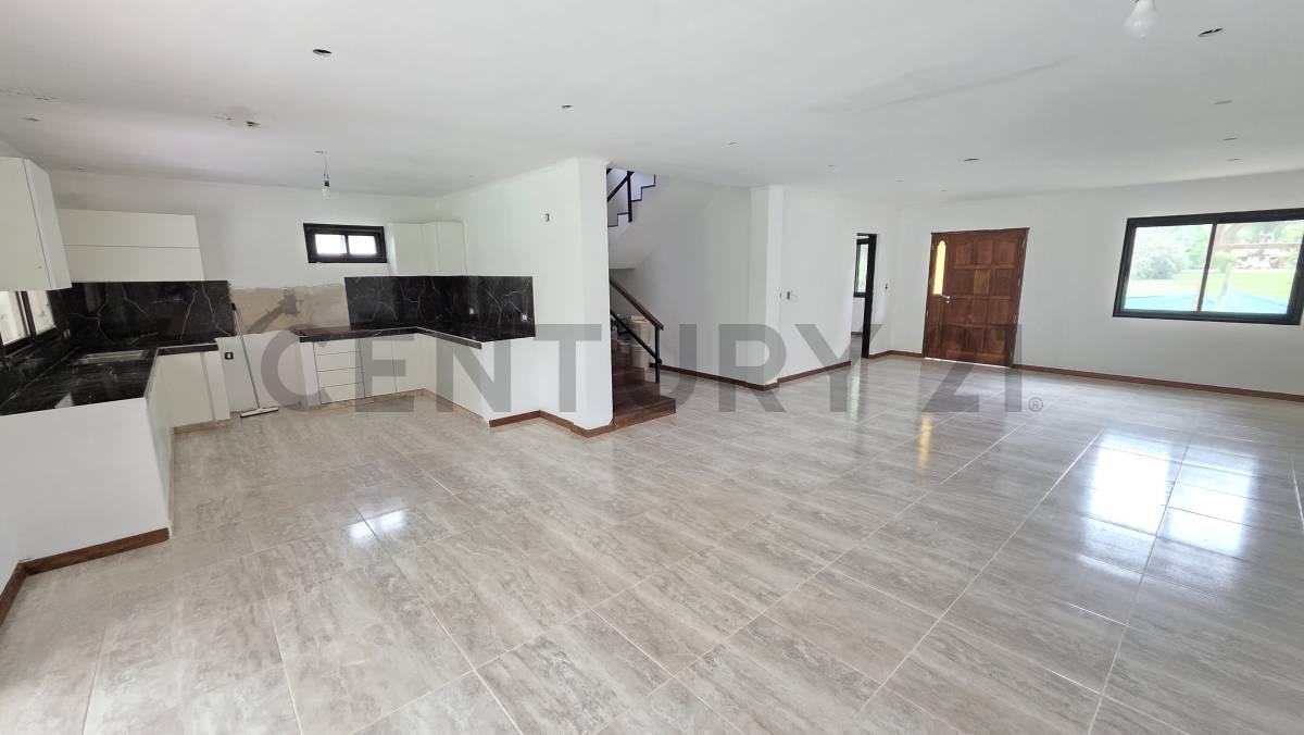 Foto de VENTA Casa 5 ambientes en Club de Campo Las Praderas de Luján - Acepta, imagen 1