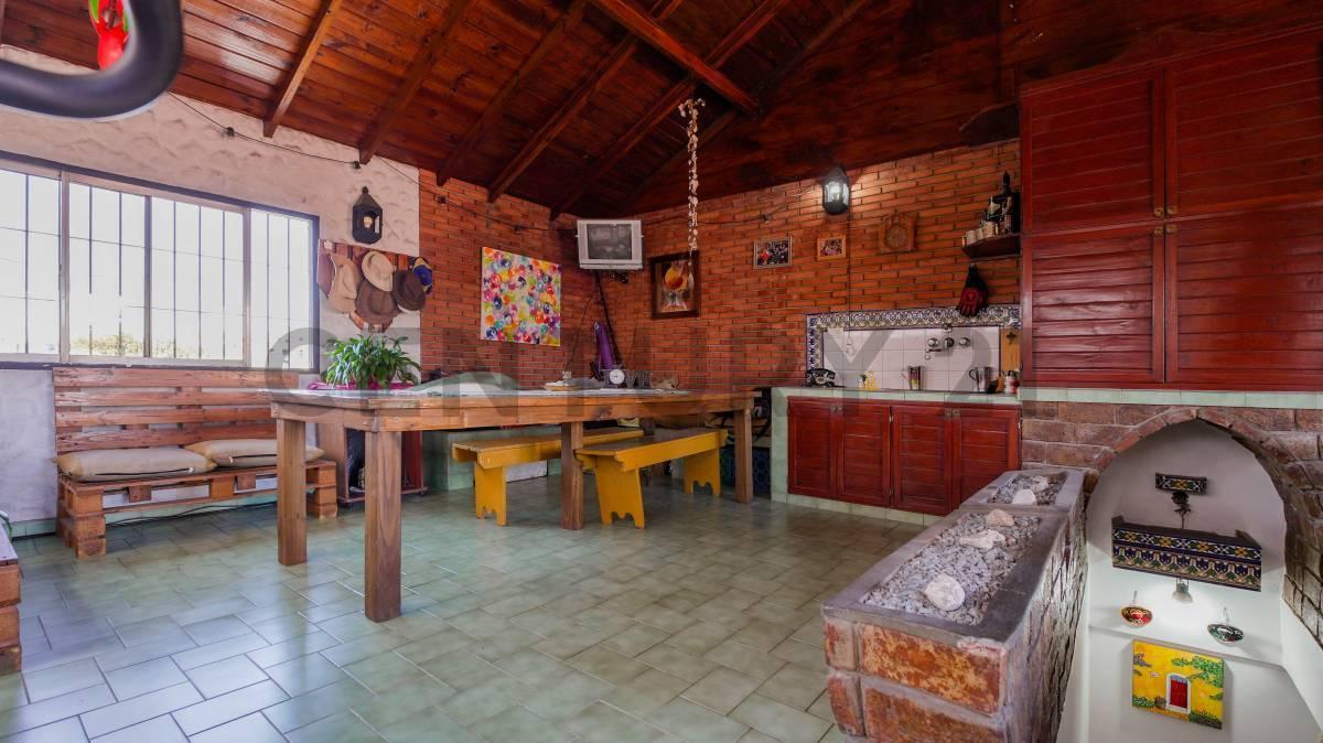 Foto de VENTA PH 4 AMB. C/BALCON, TERRAZA,QUINCHO-VELEZ SARFIERLD, imagen 4