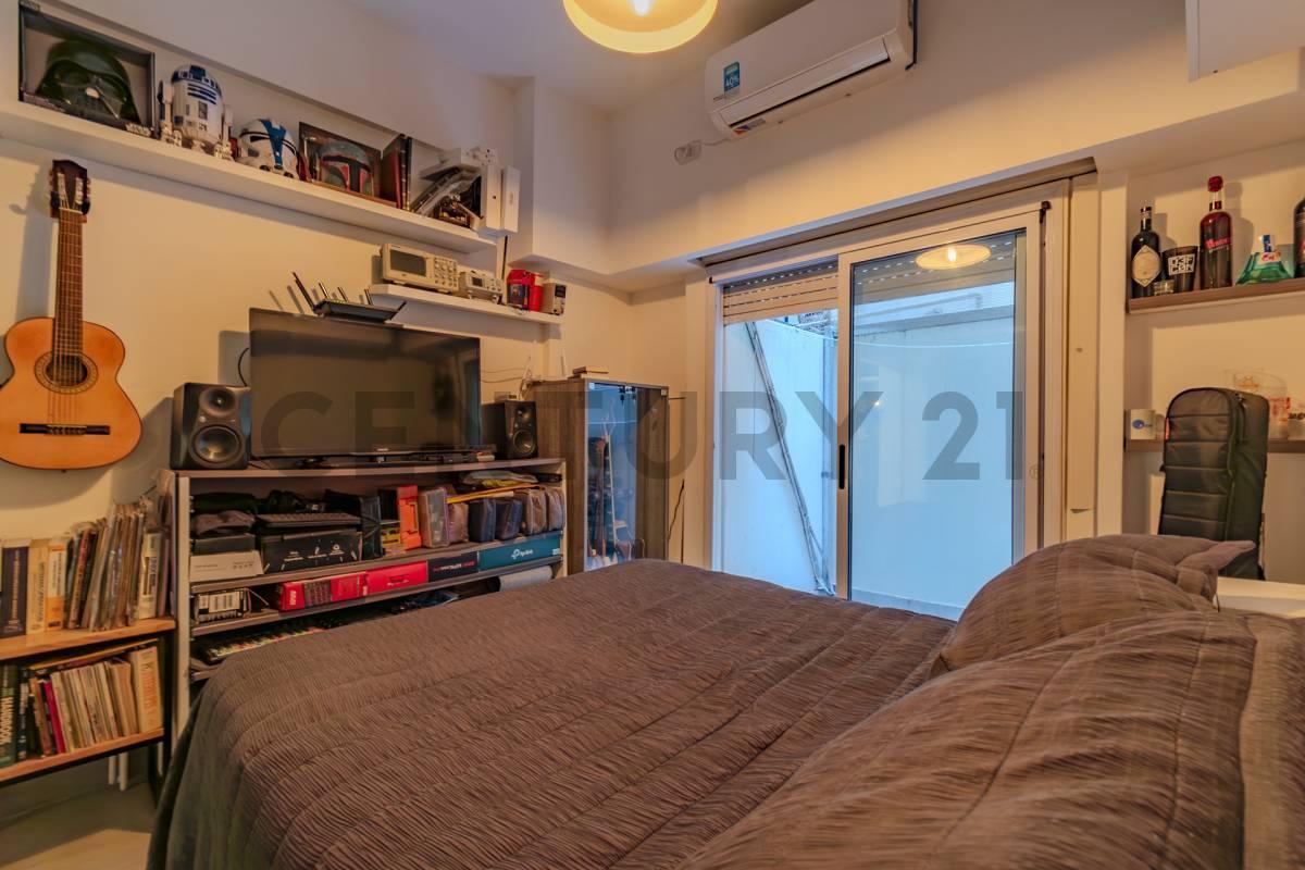 Foto de VENTA Depto 2 amb con patio y cochera - Belgrano, imagen 4