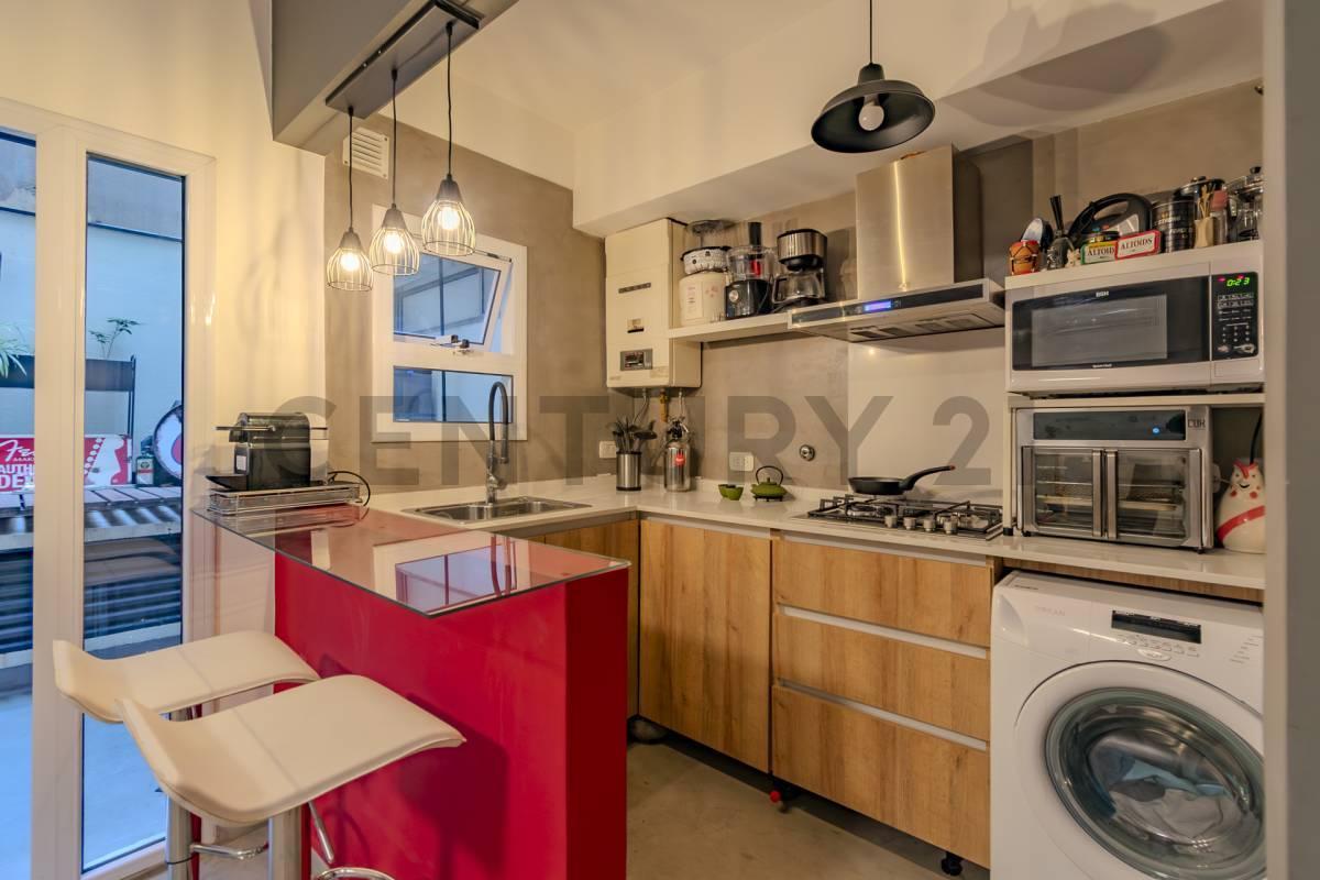 Foto de VENTA Depto 2 amb con patio y cochera - Belgrano, imagen 3