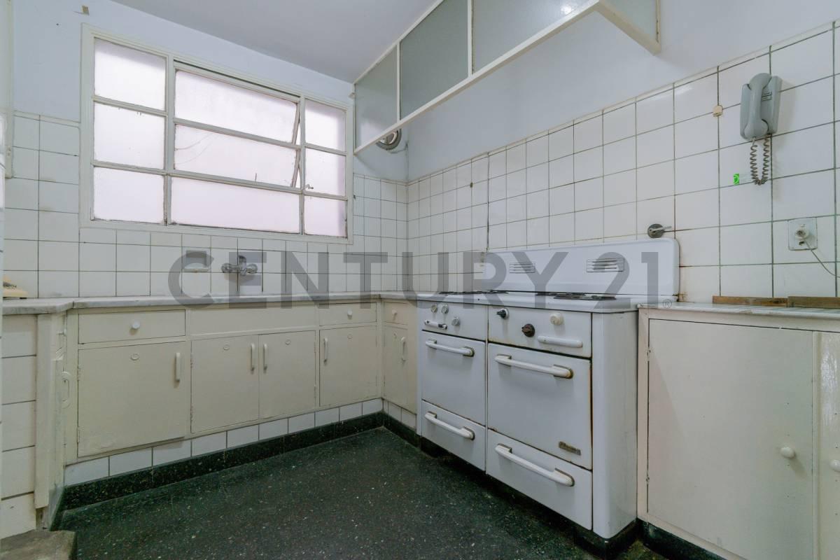 Foto de VENTA 3 AMB CON DEPENDENCIA | RETIRO, imagen 3