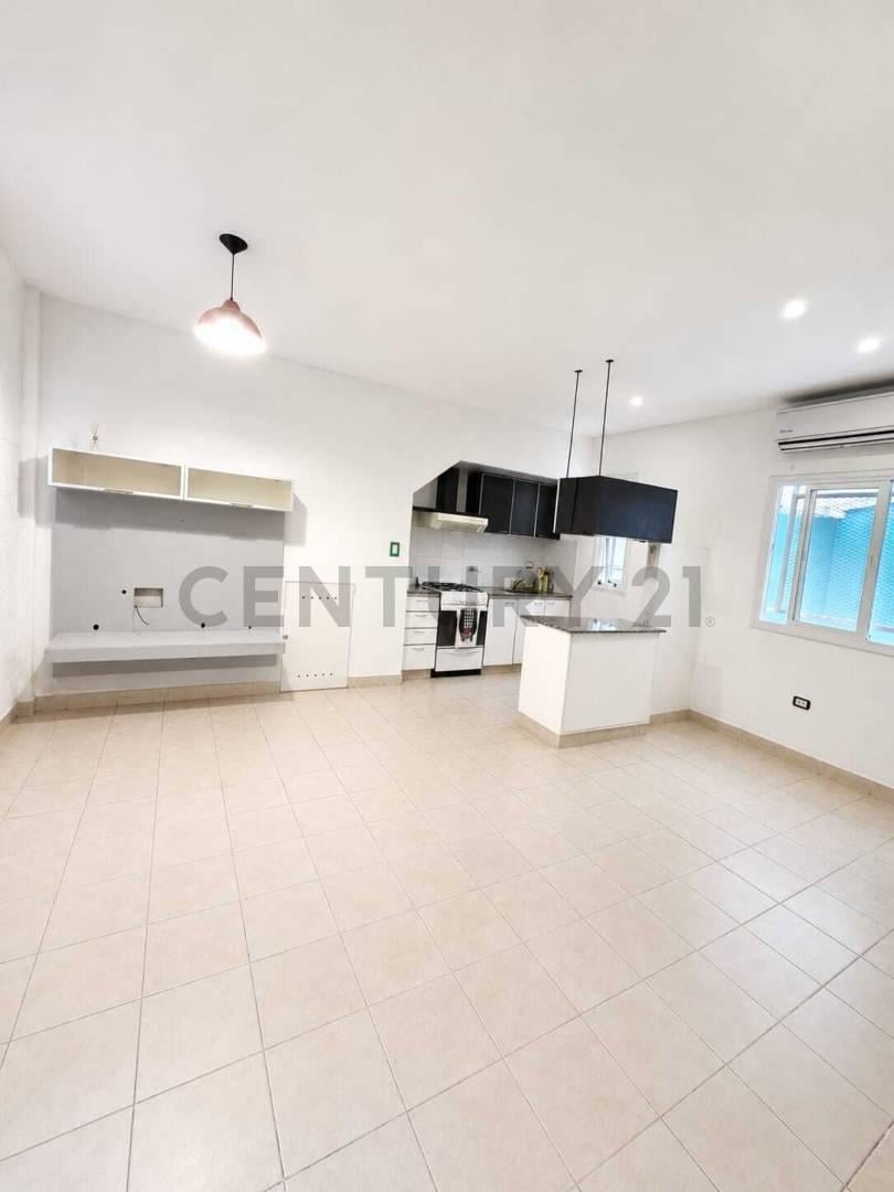 Foto de VENTA-PERMUTA PH 3 AMBIENTES EN HAEDO, imagen 3