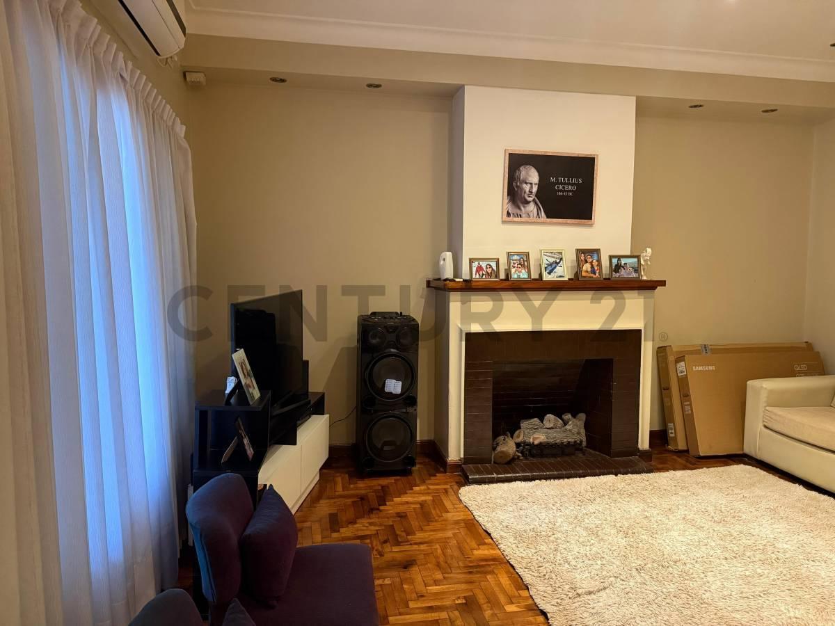 Foto de Casa en Venta, 3 ambientes en Castelar Norte, imagen 2
