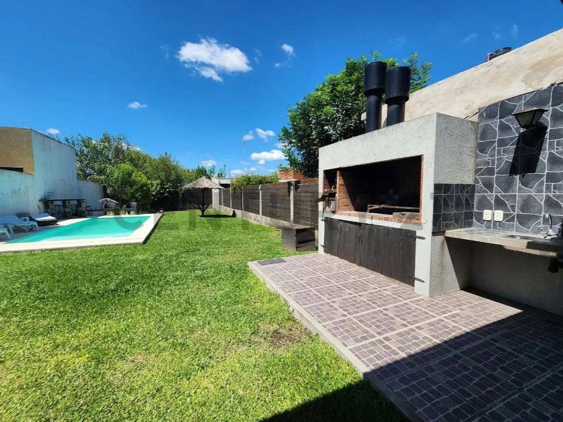 Foto de VENTA-PERMUTA CASA QUINTA 3 AMBIENTES EN LUJAN, imagen 5