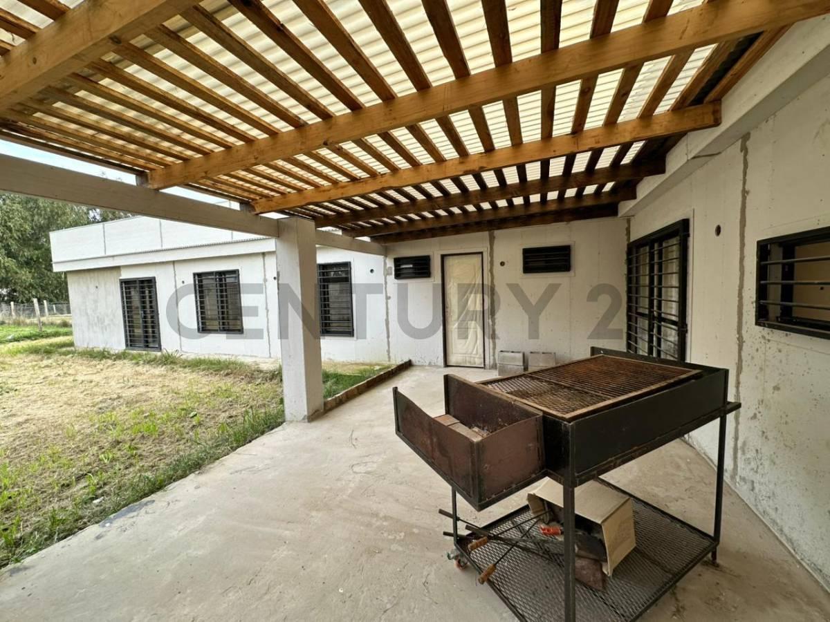 Foto de VENTA OPORTUNIDAD! CASA QUINTA EN CAÑUELAS, imagen 1
