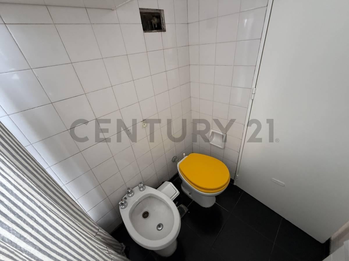 Foto de Venta-Permuta Depto 3 ambientes luminoso con balcón en Balvanera Apto, imagen 3
