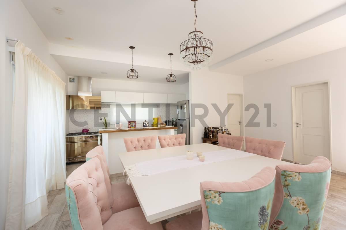 Foto de VENTA-PERMUTA CASA 5 MABINTES-HARAS SANTA MARIA, imagen 3