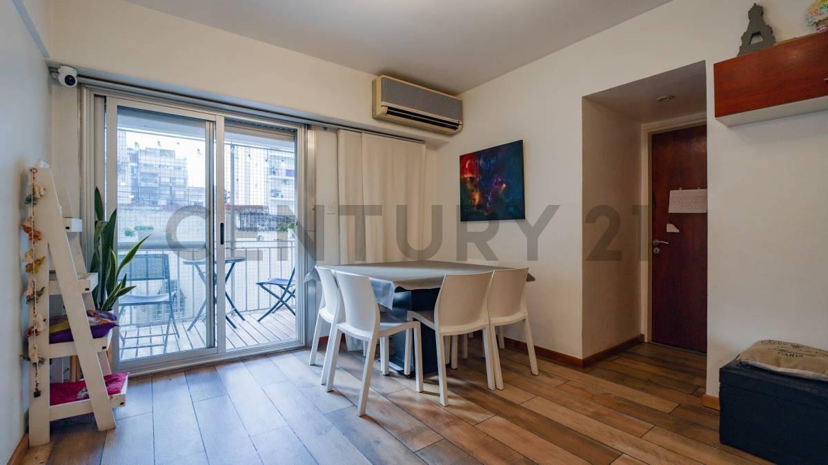 Foto de 4 AMBIENTES BALCON Y COCHERA! RECICLADO A NUEVO | APTO CREDITO | ACEPTA, imagen 4