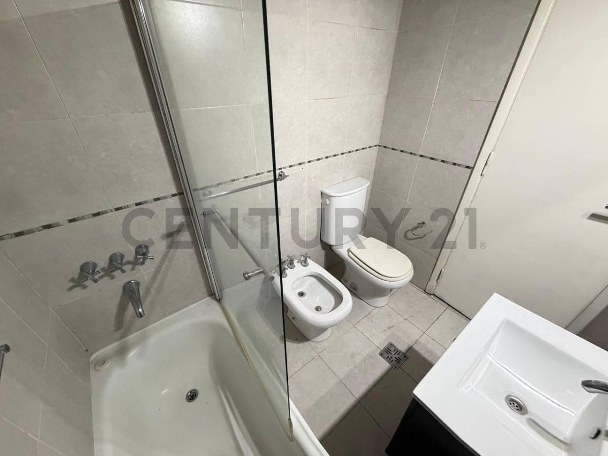 Foto de VENTA PH 2 ambientes con patio, terraza y quincho | Villa Devoto, imagen 5