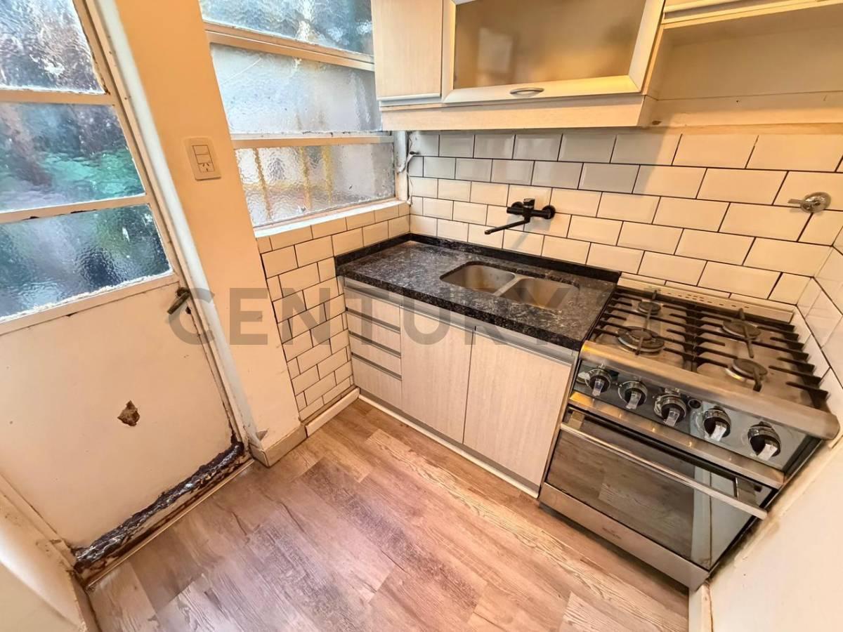 Foto de VENTA PH 2 ambientes con patio, terraza y quincho | Villa Devoto, imagen 3
