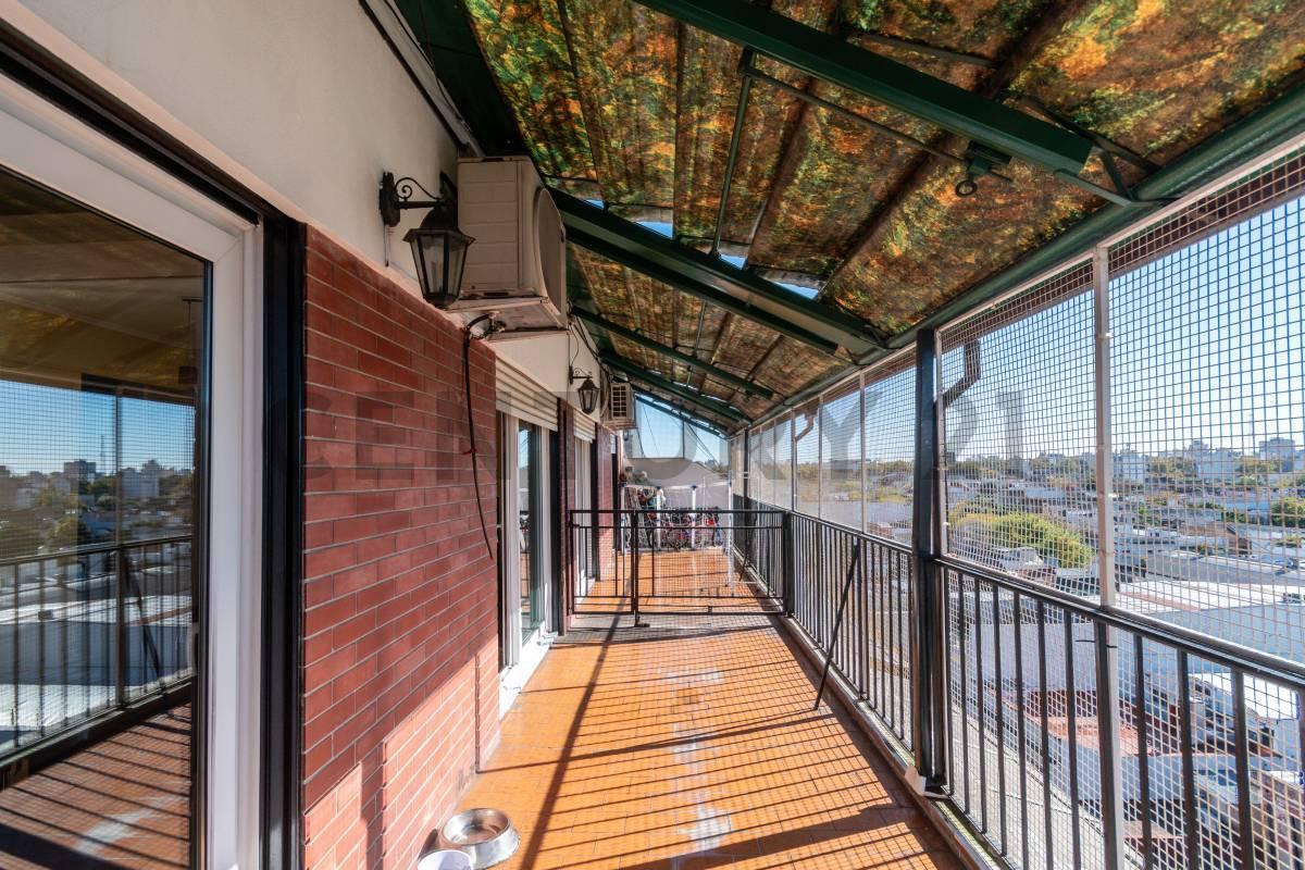 Foto de Venta departamento 4 ambientes con balcón aterrazado y vista abierta en, imagen 1