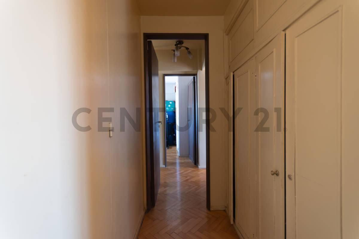 Foto de Venta departamento 4 ambientes con balcón aterrazado y vista abierta en, imagen 5
