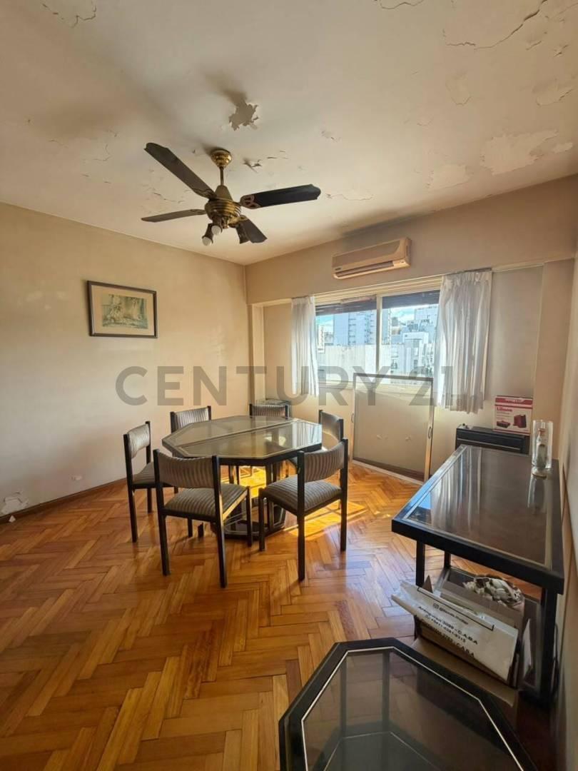 Foto de VENTA DPTO 3 AMB. LUMINOSO. AMOBLADO - ABASTO, imagen 5
