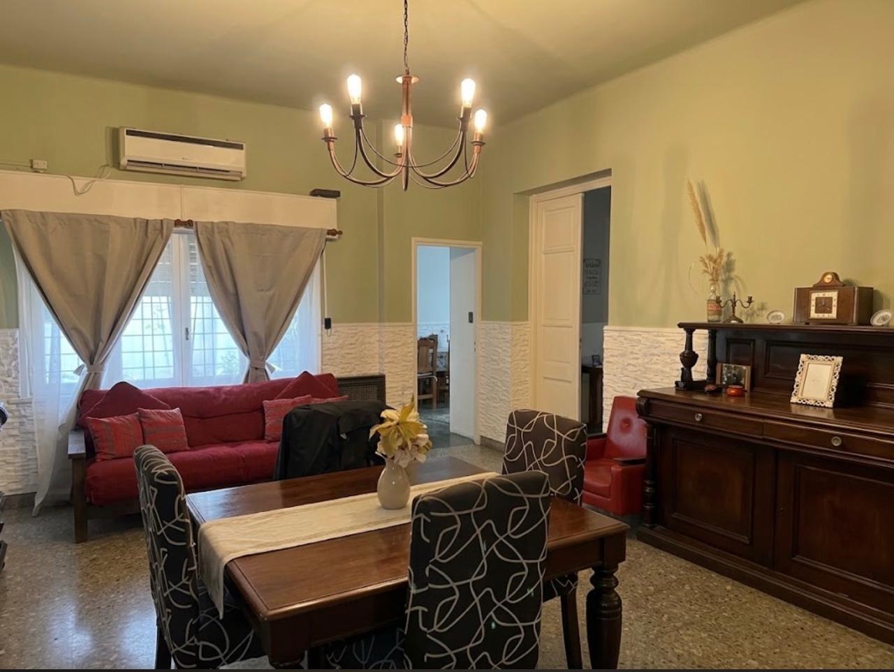 Foto de VENTA-PERMUTA PH 5 AMB.- HAEDO, imagen 3
