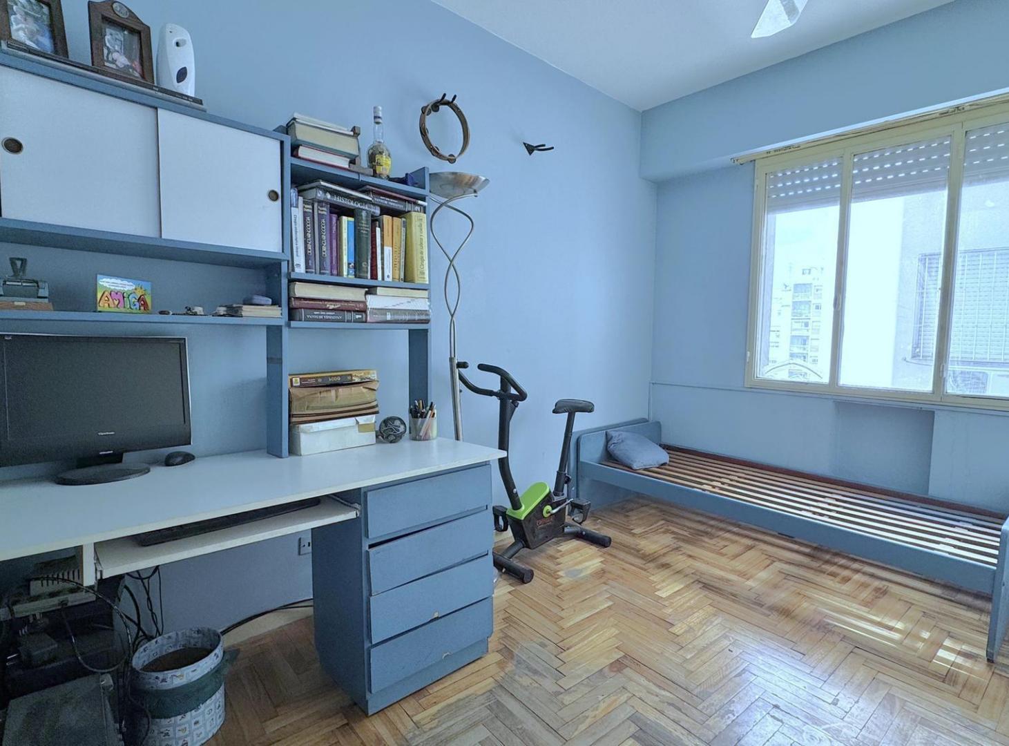 Foto de Venta- Permuta Departamento 4 ambientes en Floresta. Luminoso y bien, imagen 4
