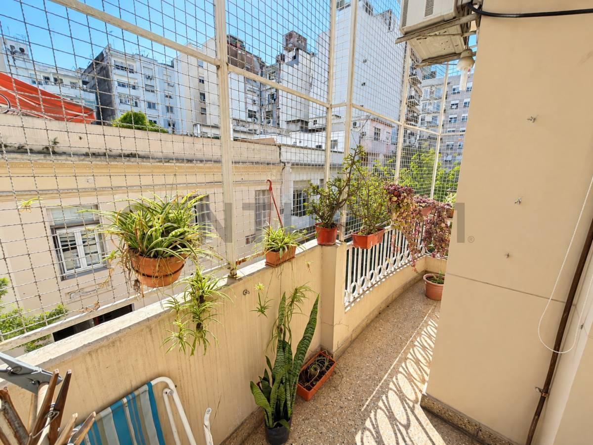 Foto de VENTA- PERMUTA 2 AMBIENTES EN CABALLITO, imagen 1