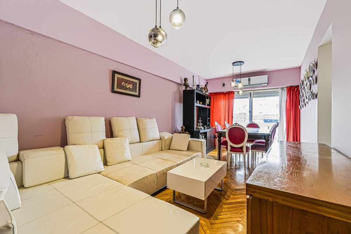 Foto de Venta Piso 3 Ambientes al Frente c/Dependencia 68m2 — Balcón, Anchorena 693, Abasto, imagen 1