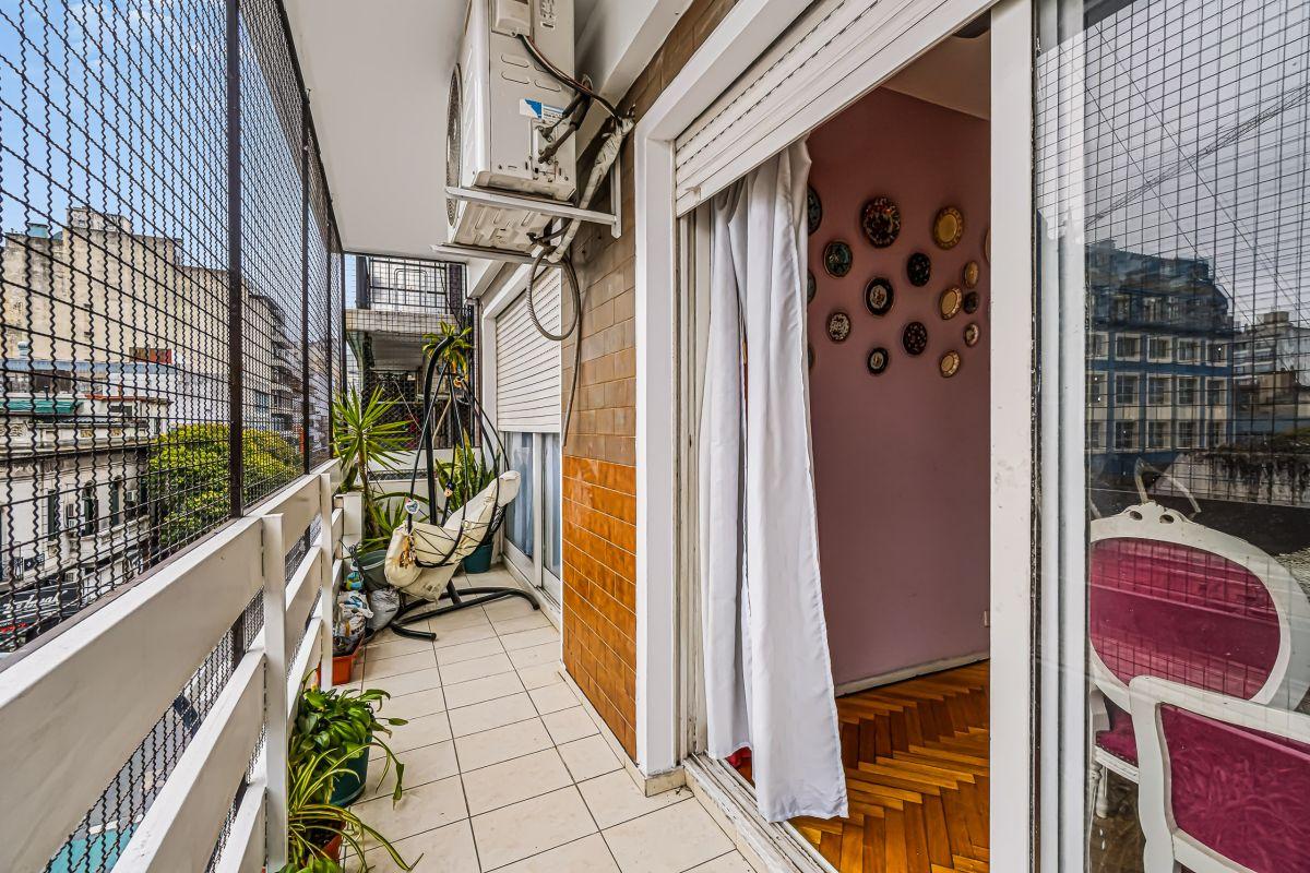Foto de Venta Piso 3 Ambientes al Frente c/Dependencia 68m2 — Balcón, Anchorena 693, Abasto, imagen 2