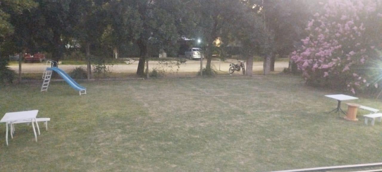Foto de Quincho y pileta en Ibarlucea, imagen 1