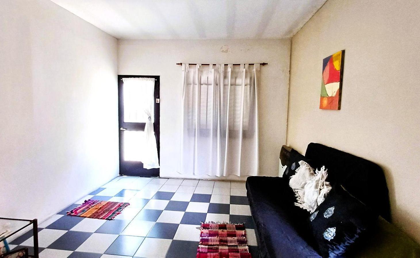 Foto de VENTA CASA CON GRAN TERRENO EN TIRO SUIZO, imagen 3