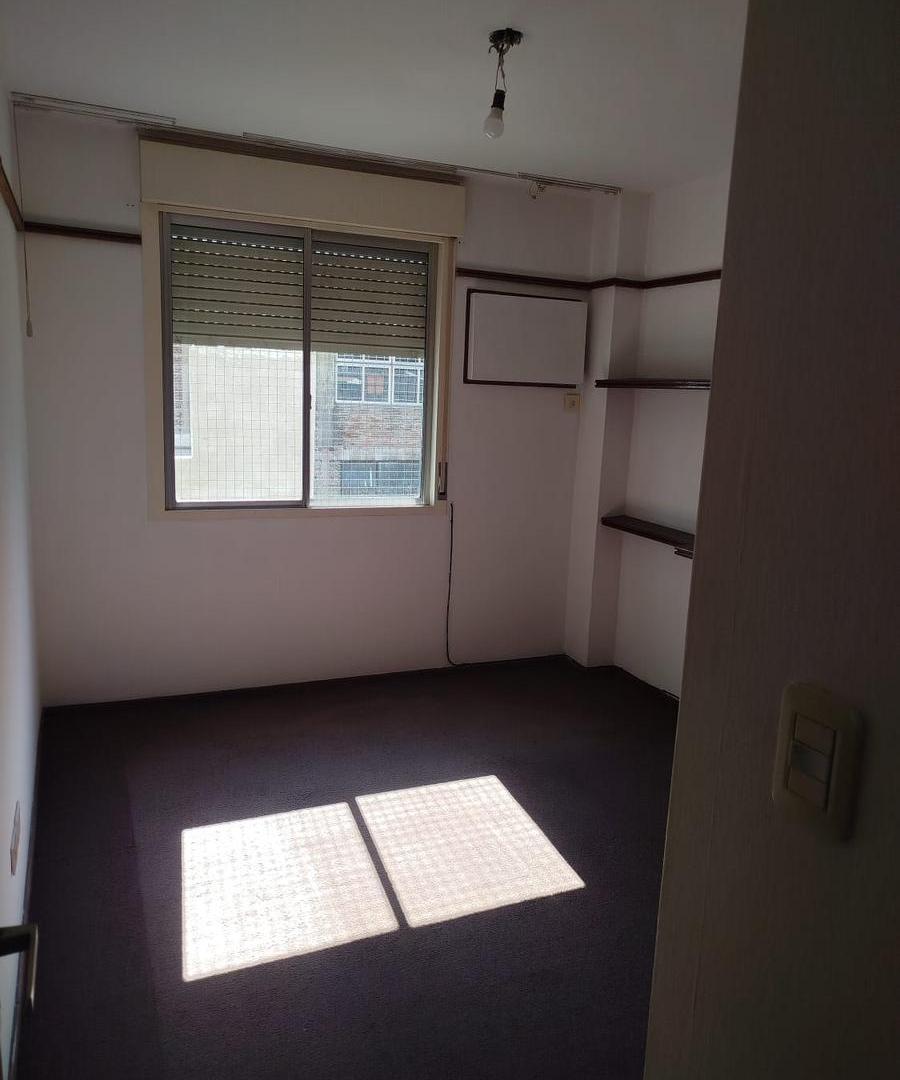 Foto de VENTA 2 dormitorios contrafrente con Balcon, imagen 1