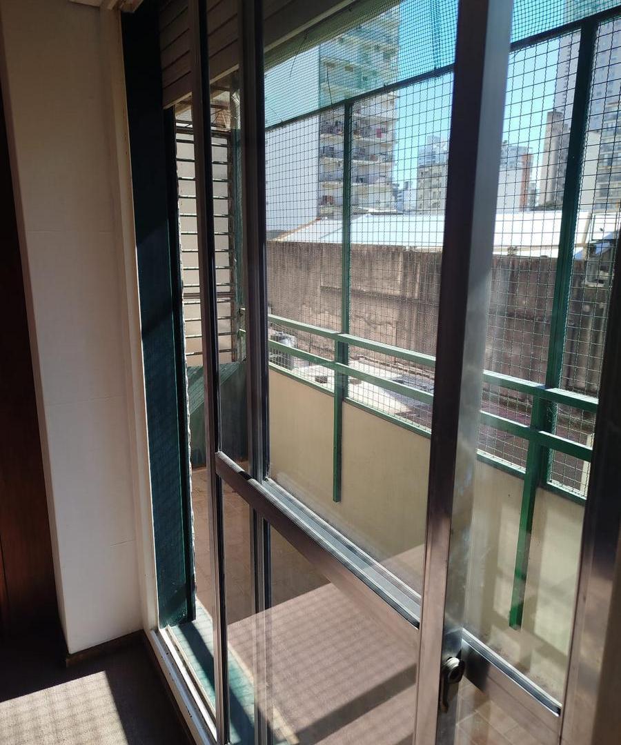 Foto de VENTA 2 dormitorios contrafrente con Balcon, imagen 4