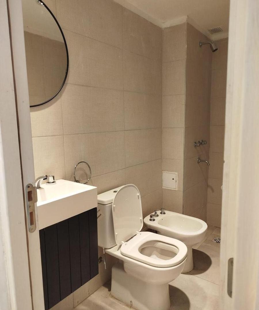 Foto de VENTA -departamento-Echesortu- Monoambiente con Patio, imagen 2