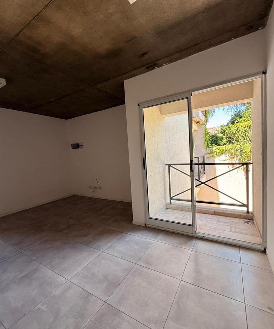 Foto de VENTA- Echesortu - Monoambiente con Balcón-todo eléctrico, imagen 2
