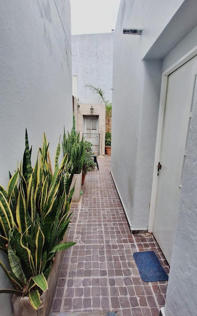 Foto de Casa en Venta, lista para entrar a vivir. Excelente ubicacion, imagen 1