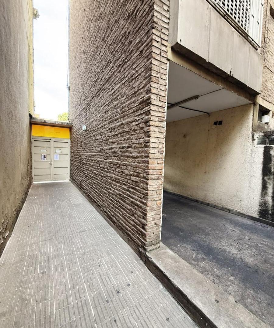 Foto de Venta-Cochera en Martin-, imagen 3