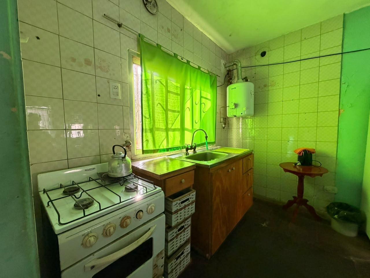 Foto de Venta- Casa en Ludueña-patio, imagen 1