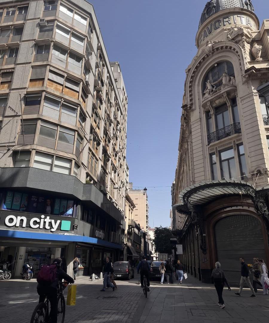 Foto de Venta-Oficinas en Centro- Piso Exclusivo, imagen 1