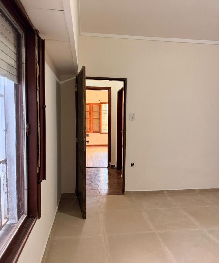 Foto de VENTA: Rosario, Echesortu | Dormitorio y Patio, imagen 5