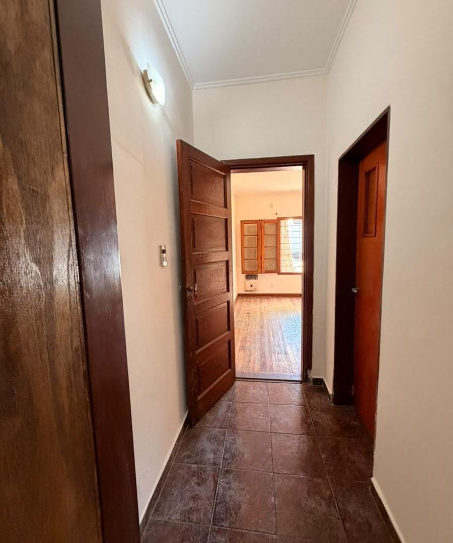 Foto de VENTA: Rosario, Echesortu | Dormitorio y Patio, imagen 3