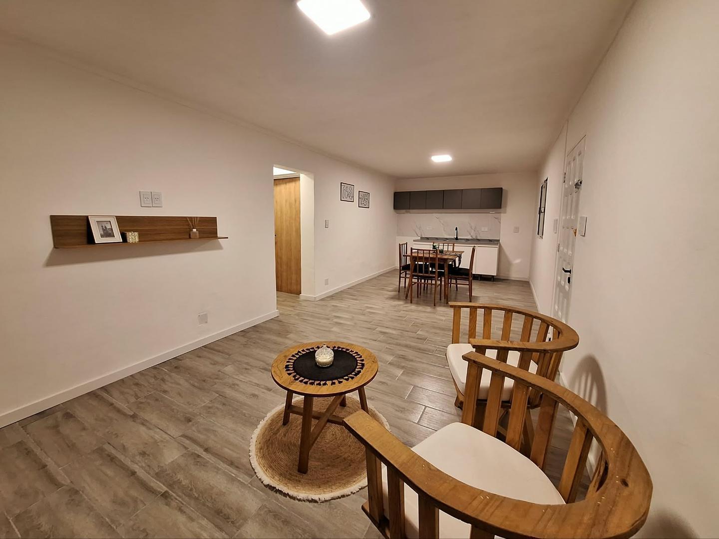Foto de EXCELENTE INTERNO UNICO REMODELADO A NUEVO, imagen 1