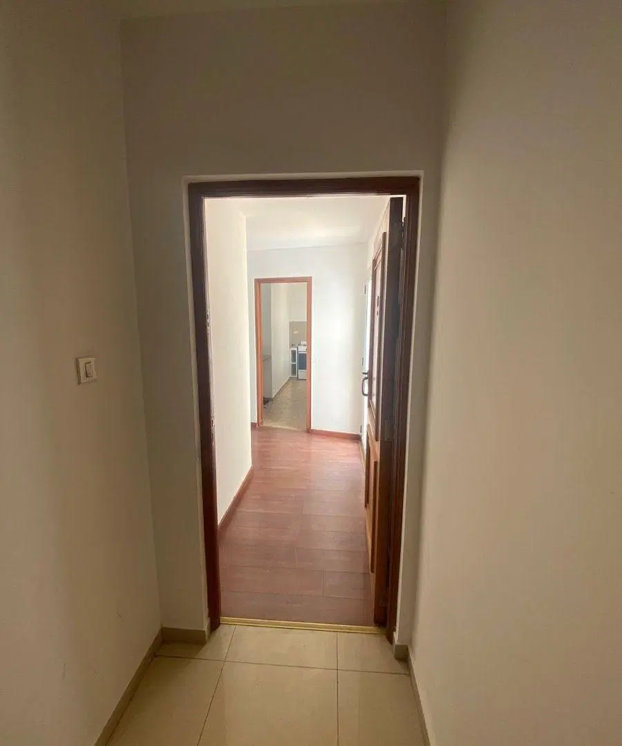 Venta de Departamento de un dormitorio CON PATIO - Zona Casco Urbano 3