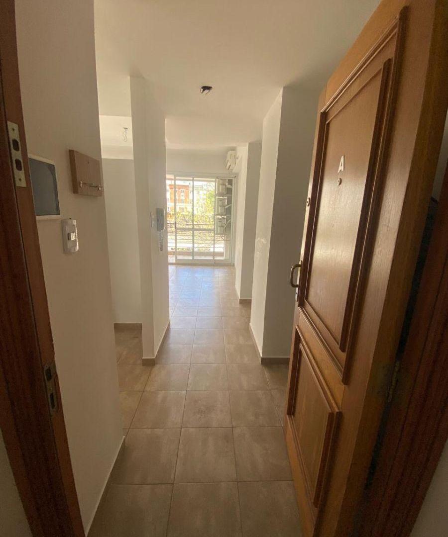 Foto de departamento de un dormitorio / zona centro La Plata, imagen 2