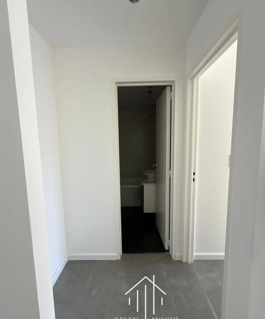 Venta de Departamento 2 ambientes Canning Center 5