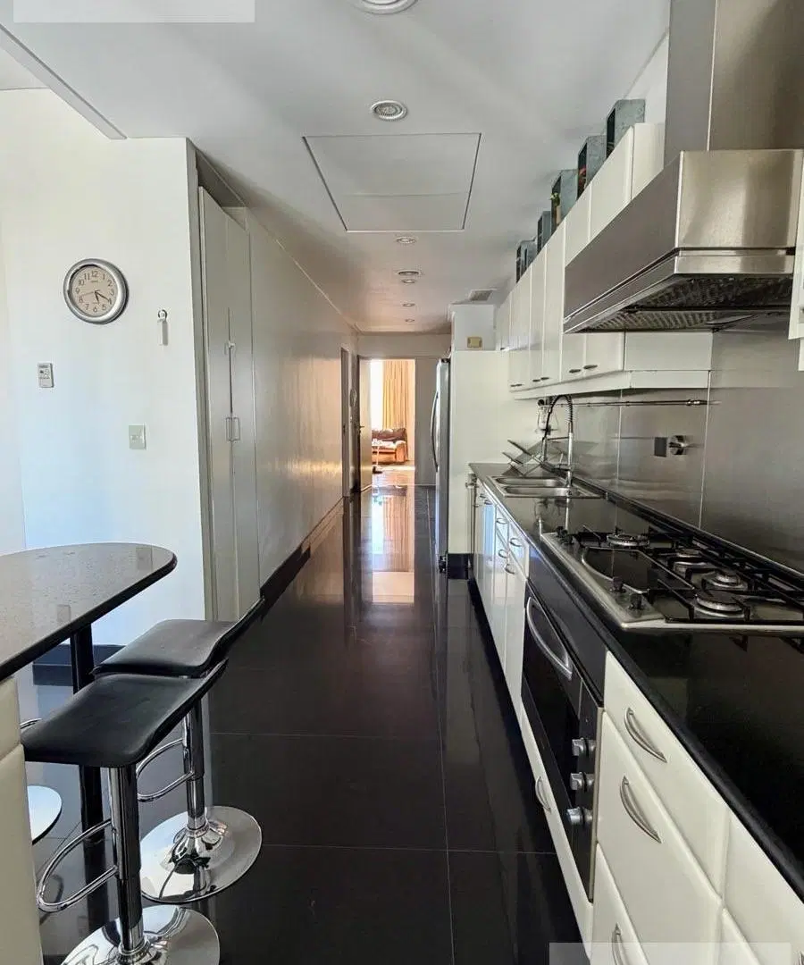 Departamento 4 amb  Dependecia El Faro Puerto Madero c/3 cocheras 2