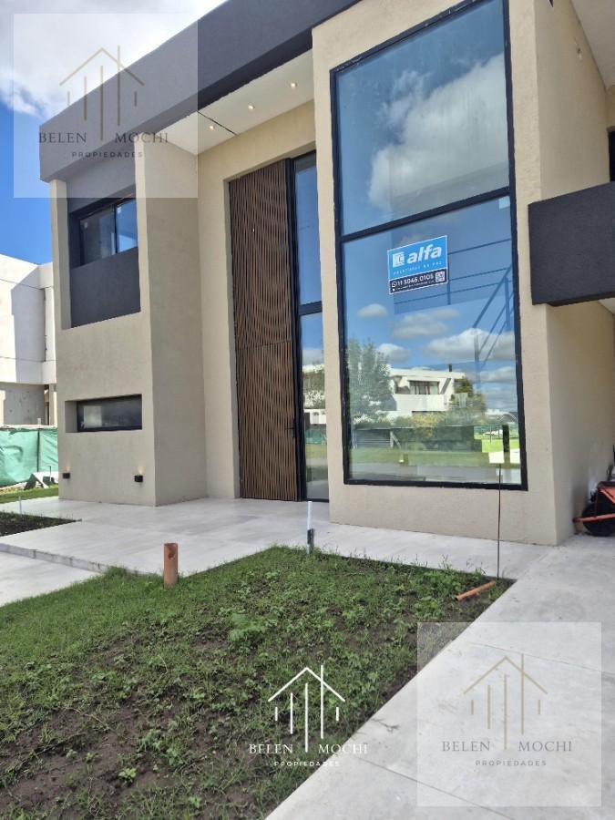 Venta / Alquiler de Casa En Terralagos Barrio Privado en Canning