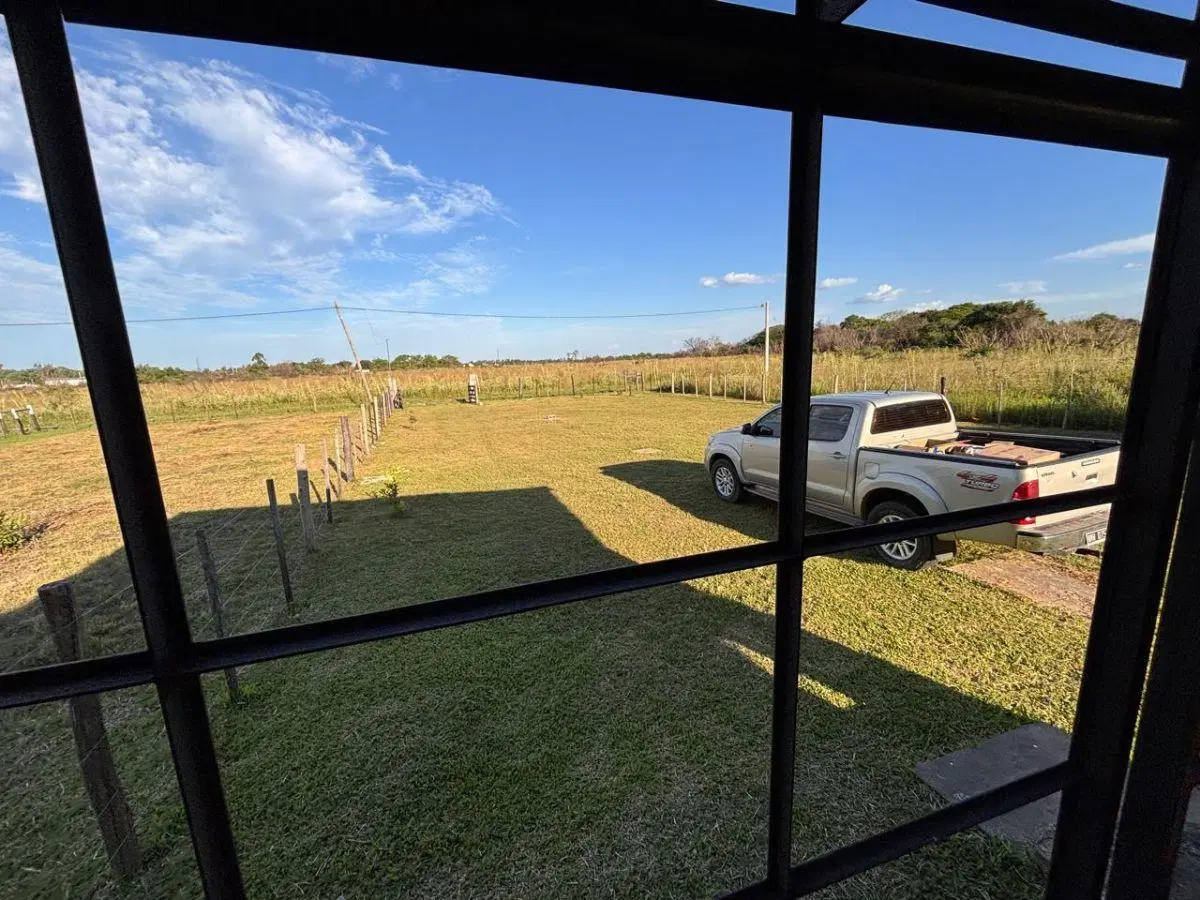 Hermosa casa quinta con pileta en Riachuelo 2