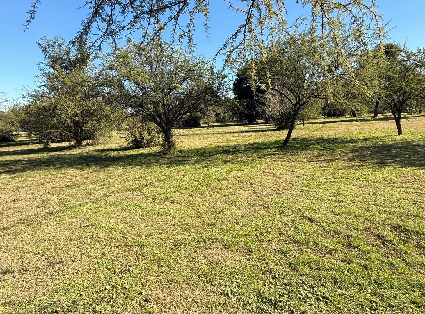 Foto de LOTES EN VENTA DE 450 M2 EN BARRIO PRIVADO CON SEGURIDAD 24 HS - LA, imagen 5