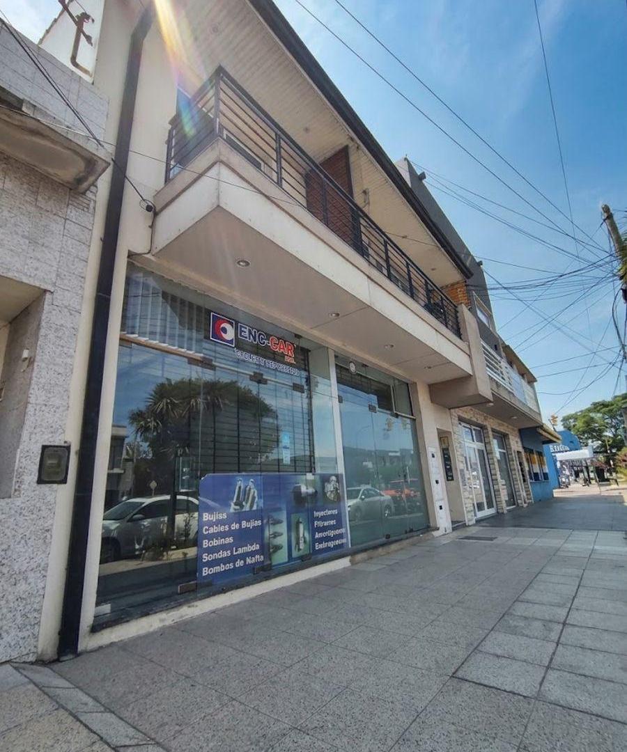 Foto de Venta - Local Comercial - Jara 1800 - Amplio - Varios Rubros, imagen 1