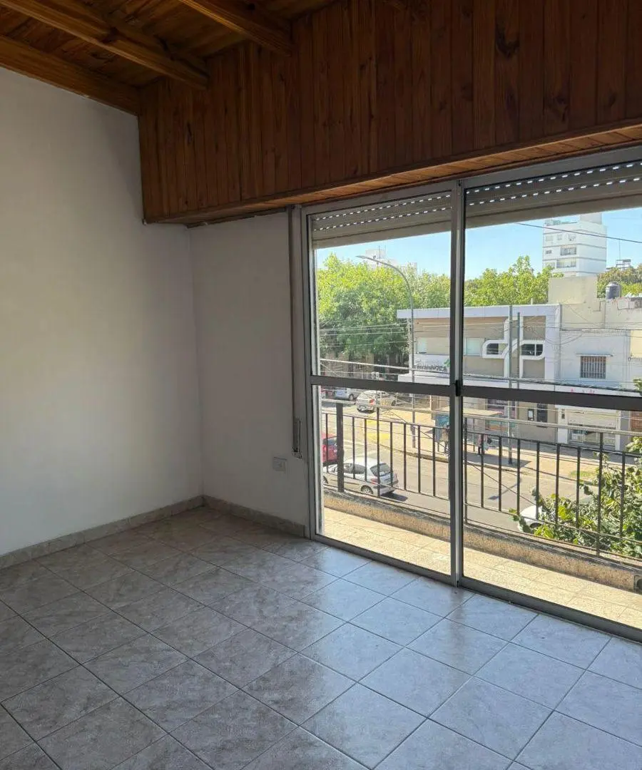 DEPARTAMENTO EN ALQUILER 7 ENTRE 34 Y 35 / 2 DORMITORIOS / BALCÓN PASANTE 1